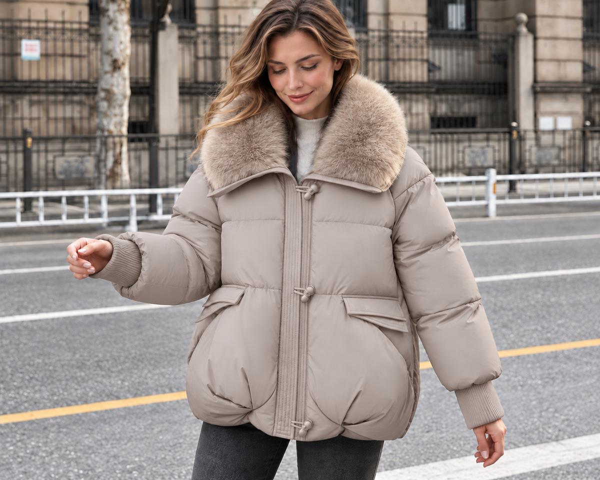 Délia — Doudoune oversize à col fourré